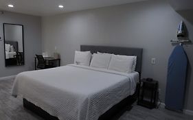 Capri Suites Anaheim